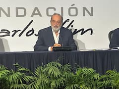 Carlos Slim respalda plan antiinflación de Claudia Sheinbaum y llama ‘irracional’ la calificación de Moody’s