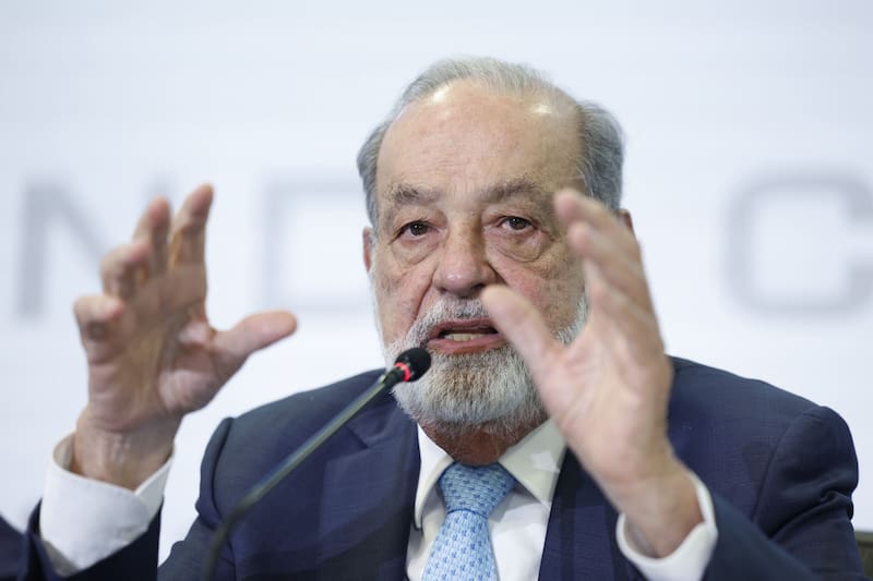 Carlos Slim se negó a dejarle dinero a sus hijos: “Se los dejaría sólo para que estén de vagos”.