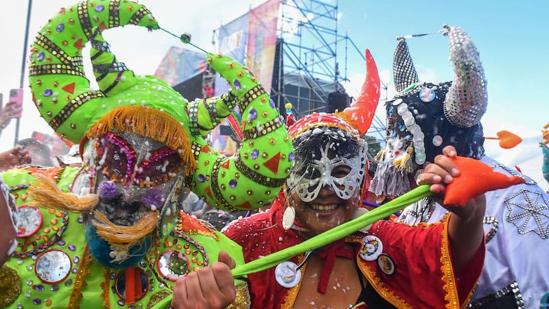 Los feriados de Carnaval 2025 serán en febrero