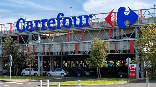Carrefour abrirá 750 nuevas tiendas en estaciones y aeropuertos clave: busca convertirse en la segunda mayor cadena de supermercados en España