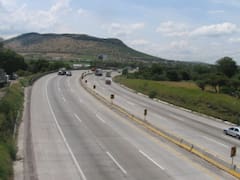 Renuevan una carretera clave que une la CDMX con el centro y norte del país: reducirá los tiempos de viaje y ampliarán carriles