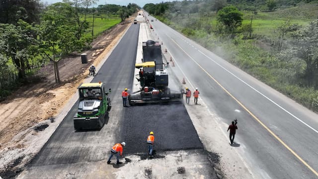 Claudia Sheinbaum supervisó la ampliación de la carretera Macuspana–Escárcega: en esta fecha se inaugurará