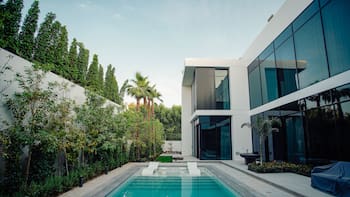 Adiós piscinas tradicionales: qué son las biopiletas, la nueva tendencia ecológica que combina bienestar, diseño y equilibrio natural