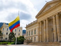 Contraloría lanzó una fuerte advertencia para el próximo gobierno: $241 billones en deuda y déficits estructurales