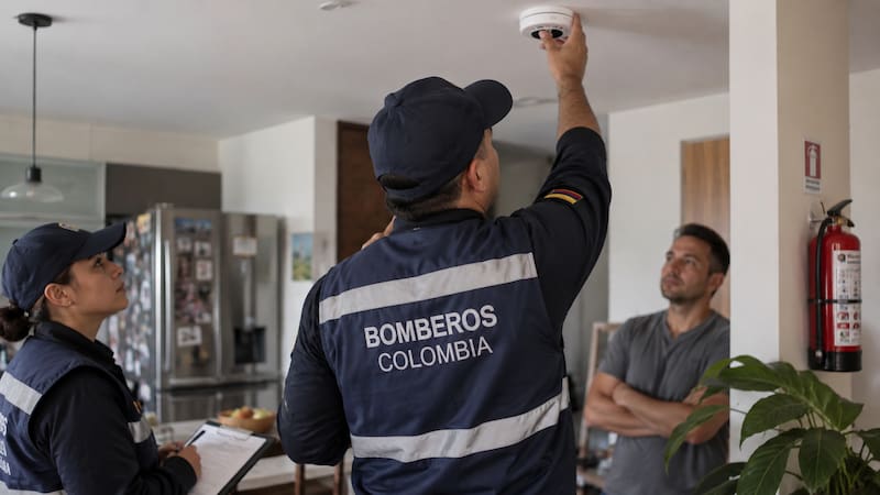 Oficial | Revisarán casas y departamentos con técnicos y profesionales para verificar la existencia de estos elementos obligatorios por ley