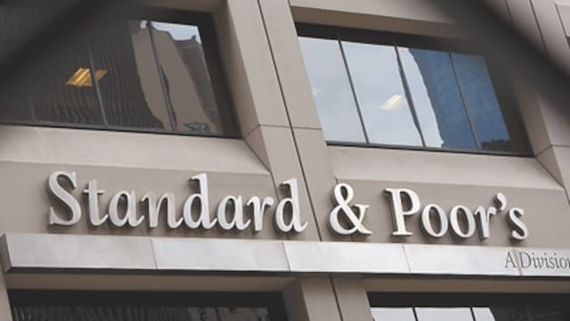Tras la mejora de calificación crediticia, el mercado espera noticias sobre el regreso de Argentina a Wall Street