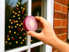 Es tendencia | Para qué sirve frotar cebolla en las ventanas de la casa y por qué todos lo recomiendan