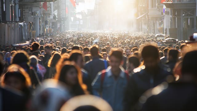 Los demógrafos llevan décadas contando mal la población mundial: según un nuevo estudio, nos faltan hasta 3.000 millones de personas