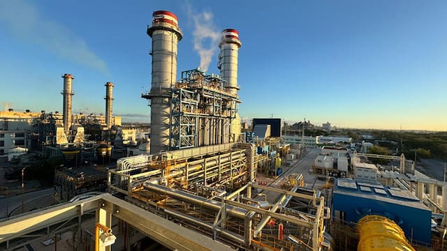 Segundo Informe revela rezago en el Plan Eléctrico: solo operan 4 de 7 centrales