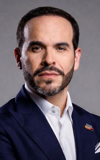Elecciones en Colombia: Gana De la Espriella, el candidato sorpresa de la derecha, y pasa con Cepeda a la segunda vuelta