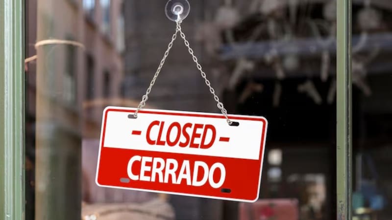 Se despide la tienda de ropa más popular del país: cierran más de 150 locales en 2026. (Fuente: Freepik)