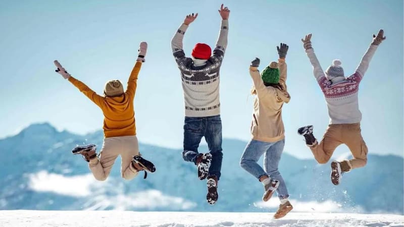 Cerro Catedral, en Bariloche, volverá a ubicarse entre los destinos más caros de Argentina en 2026. (Foto: Pexels)