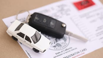 Confirmado por el Código de Vehículos | El DMV de California podrá incautar y vender un vehículo para cobrar determinadas deudas