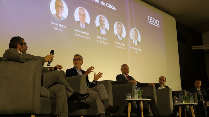 Fernando Garabato (Socio, BDO) / Carlos Moltini (Presidente, Telecom) / Dante Dell´elcce (Gerente General, Litoral Gas) / Diego Rivas (CEO, Banco Galicia) / Manuel Trigas (CEO, Grupo Corven)