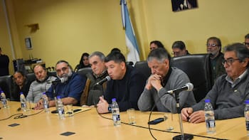 No hubo acuerdo en el Consejo del Salario y el Gobierno fijará el aumento: la CGT y las CTA abandonaron la sesión