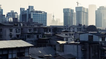 Barclays recorta EBITDA y precio objetivo de Orbia por la debilidad del mercado inmobiliario chino