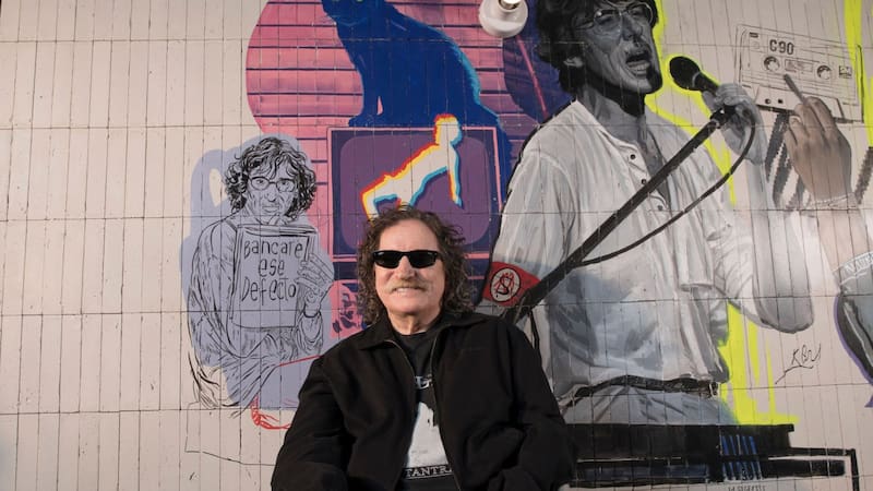 Netflix anunció la producción de un documental sobre la vida de Charly García.