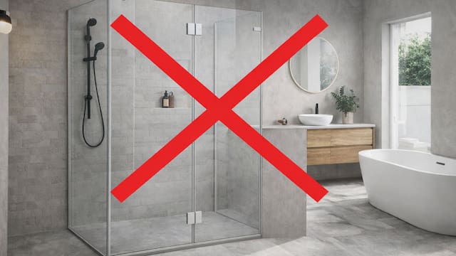 Adiós a la mampara: la alternativa viral más cómoda y elegante para el baño que recomiendan los decoradores