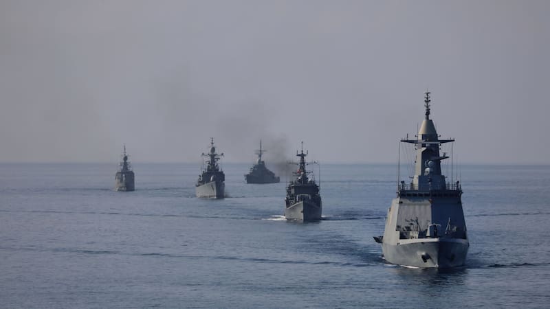 China se prepara para la Tercera Guerra Mundial y dominará el océano con el arma más letal que hace temblar a Estados Unidos en pleno conflicto con Irán
Fuente: Shutterstock