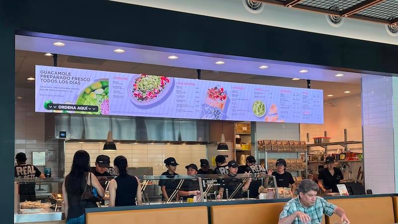A solo dos semanas de su inauguración en México, la empresa deja en claro que no quiere competir, pero sí complementar la oferta gastronómica del país