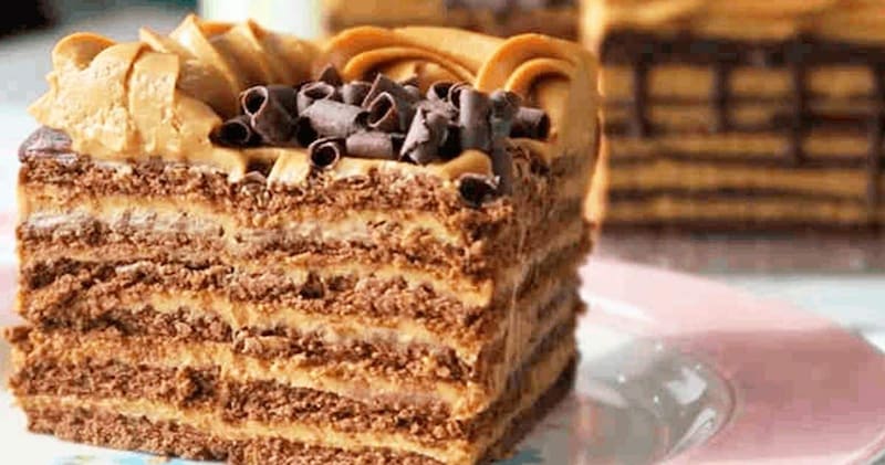 Cómo se prepara la tradicional chocotorta.