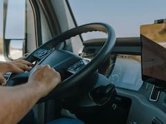 El brazo fronterizo de Uber; la subasta de activos de AHMSA; el Mundial 2026 impulsará el PIB, según Mastercard