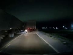Brutal choque y milagro entre cinco vehículos: el múltiple accidente que dejó personas atrapadas y una importante ruta cortada