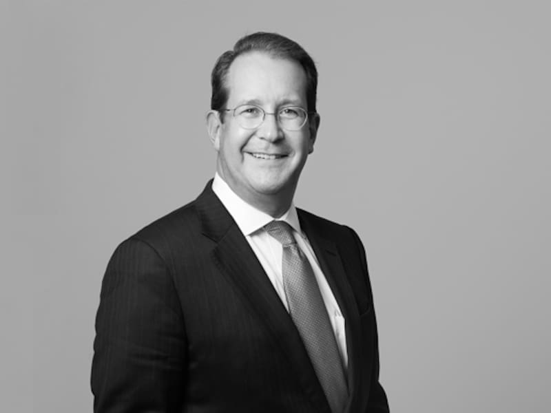 Christopher Bogart, CEO de Burford Capital