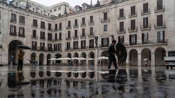 Se aproxima un latigazo del tiempo para este jueves 27 de agosto: lluvias golpearán Madrid y Galicia mientras Cataluña roza los 30 grados