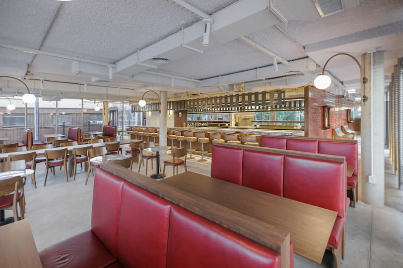 Chuchú: el nuevo restaurante en el Museo Ferroviario, con platos clásicos y vagones de 1930