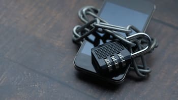 La recomendación oficial de CISA para proteger cuentas y aplicaciones: cómo funciona la autenticación multifactor y por qué es importante utilizarla
