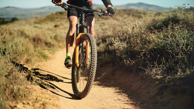 La alta montaña llega al Giro de Italia 2026 con un recorrido de 244 kilómetros y más de 4.600 metros de desnivel acumulado. (Fuente: Shutterstock)