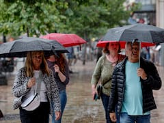Confirmado por Educación | Medio centenar de ciudades en estas provincias suspenden las clases por el temporal de lluvia