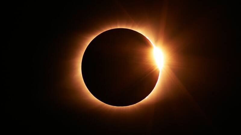 Se acerca el eclipse solar más extenso del siglo: persistirá más de 5 minutos e impactará a todas estas ciudades