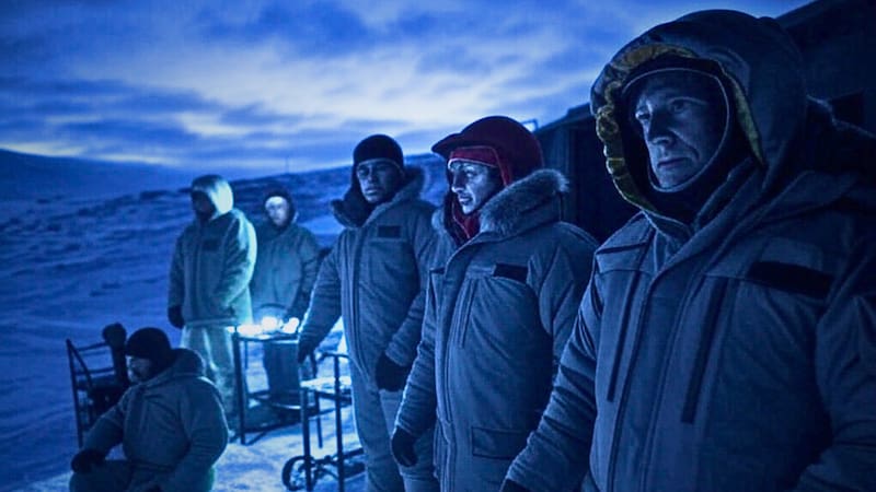 Hallaron estructuras milenarias bajo el hielo de la Antártida que podrían pertenecer a una civilización perdida. (Fuente: IA)