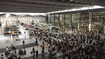 La indemnización por demora de los trenes costará 125 millones y subirá las tarifas un 10%: cómo afecta a los pasajeros