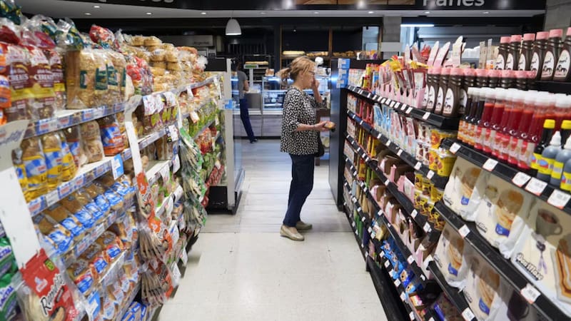 Cierra un conocido supermercado de Buenos Aires baja la persiana de dos sucursales y despidió a más de 70 empleados. Foto: NA