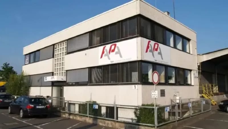 Cierra una histórica fabrica de producción nacional