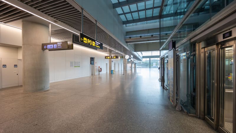 Cierra uno de los principales aeropuerto del país para renovar por completo su pista: afectará a cientos de vuelos