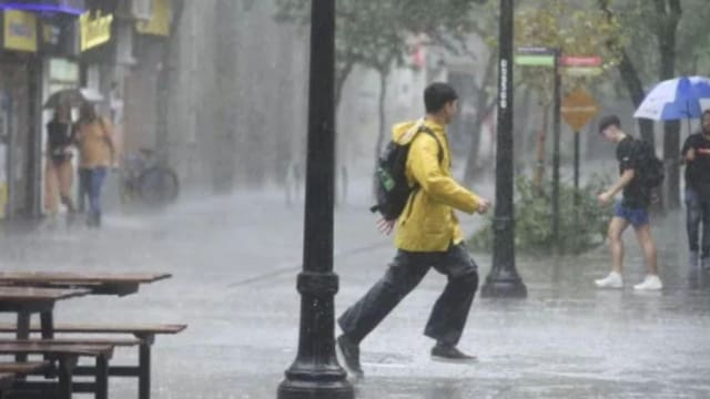 Cierran 35 colegios y dos universidades públicas por riesgo de inundación: suspenden las clases ante el temporal
