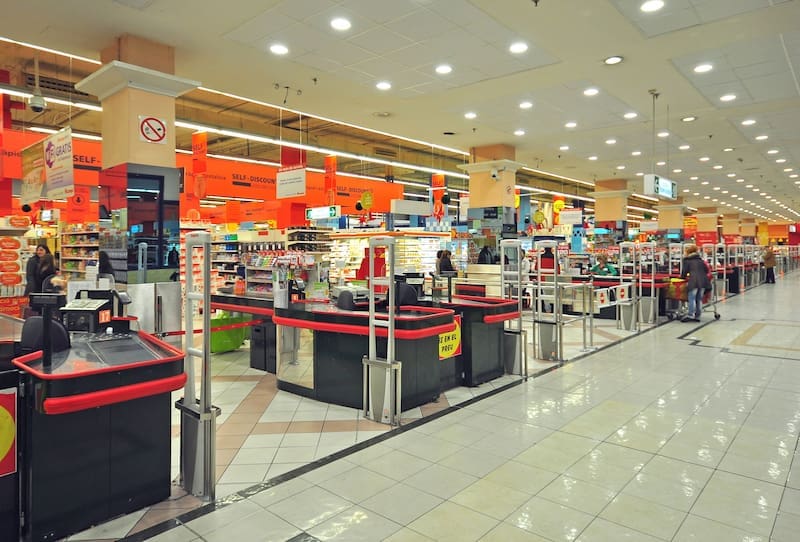 Se despide el supermercado más popular del país: confirmaron que 15 tiendas bajarán sus persianas (foto: Shutterstock).
