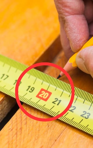 Pocos lo saben: para qué sirven los números rojos de la cinta métrica y cuál es su función oculta