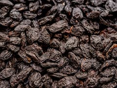 La fruta que casi nadie come pero está repleta de antioxidantes, fibra, vitamina B y ayuda a regular el azúcar en sangre