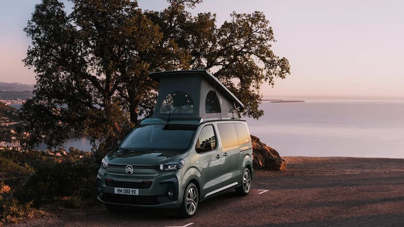Esta novedosa furgoneta camper de Citroën es ideal para viajar, comer y dormir en viajes largos: ofrece hasta 17 tecnologías de asistencia al conductor.
