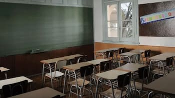 Se confirma la peor noticia y lloran todos los empleados y estudiantes: cancelan el feriado del Día de la Bandera en todo el país