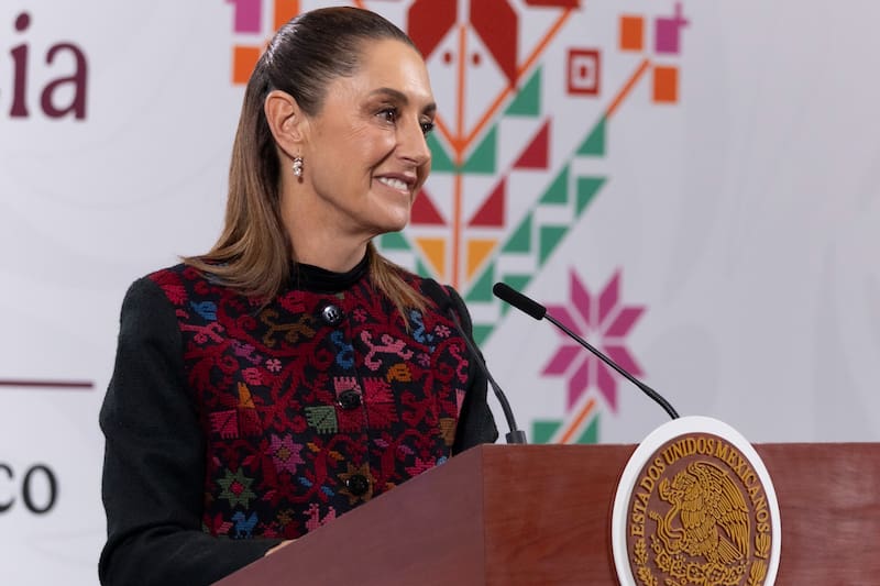 La presidenta enviará al Congreso la iniciativa para reducir la jornada laboral a 40 horas. Fuente: Shutterstock.