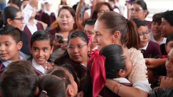 La SEP pone freno al uso del celular en las escuelas: por orden de Claudia Sheinbaum estas serán las nuevas reglas y juegos para las estudiantes