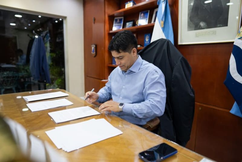 Claudio Vidal, gobernador de Santa Cruz, espera la derogación de la Ley de Lemas