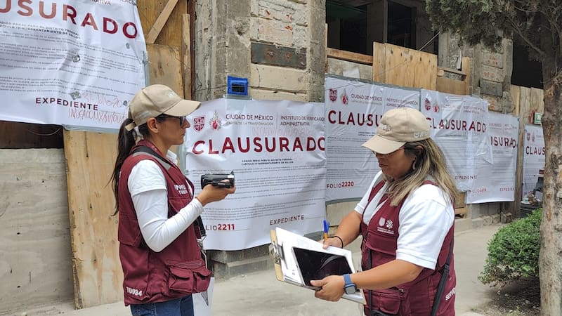 Obras clausuradas por el INVEA