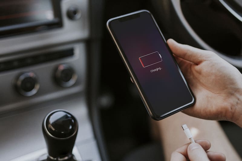 Cómo cargar la batería del celular cuando no hay luz en casa: la forma más fácil y segura (foto: archivo).